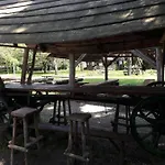Kamp Na Otoku - Ob Savinji Parque de Campismo
