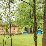 Kamp Na Otoku - Ob Savinji Parque de Campismo