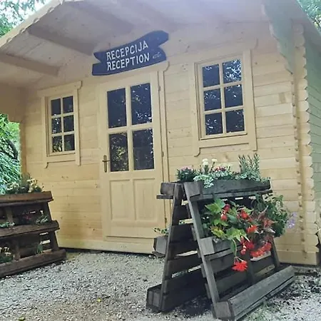 Camping Kamp Na Otoku - Ob Savinji