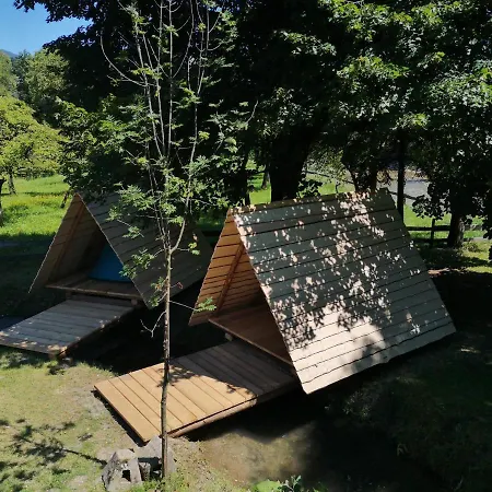 Kamp Na Otoku - Ob Savinji Campsite *