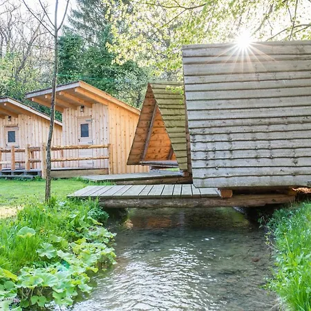 Kamp Na Otoku - Ob Savinji Parque de Campismo *