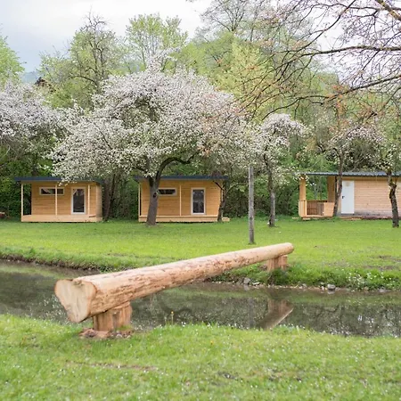 Camping Kamp Na Otoku - Ob Savinji *