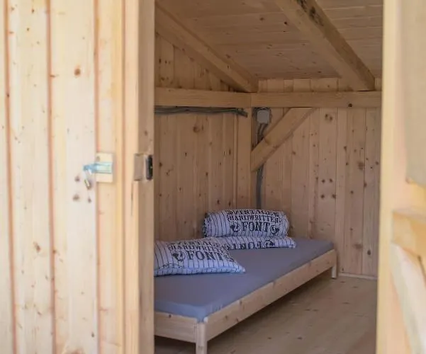 Kamp Na Otoku - Ob Savinji Campsite *