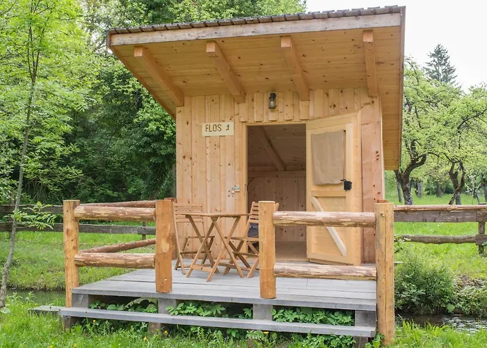 Kamp Na Otoku - Ob Savinji *